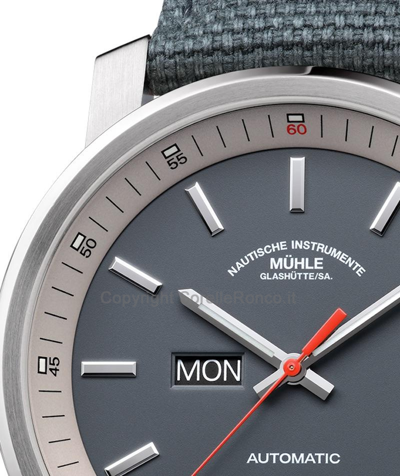 MÜHLE GLASHÜTTE 29ER ZEIGERDATUM GRIGIO 42,4MM